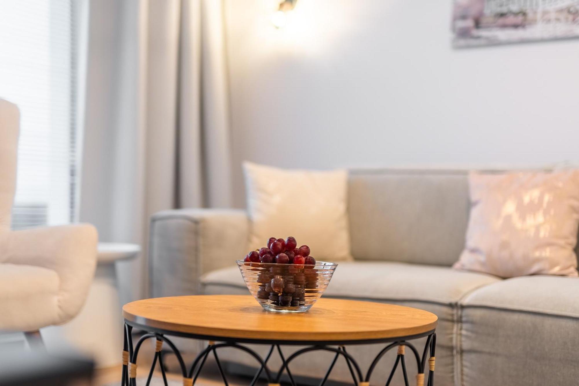 Polanki Aqua Apartamenty Nielimitowany Dostep Do Basenow Parking Free Kolobrzeg Exterior photo